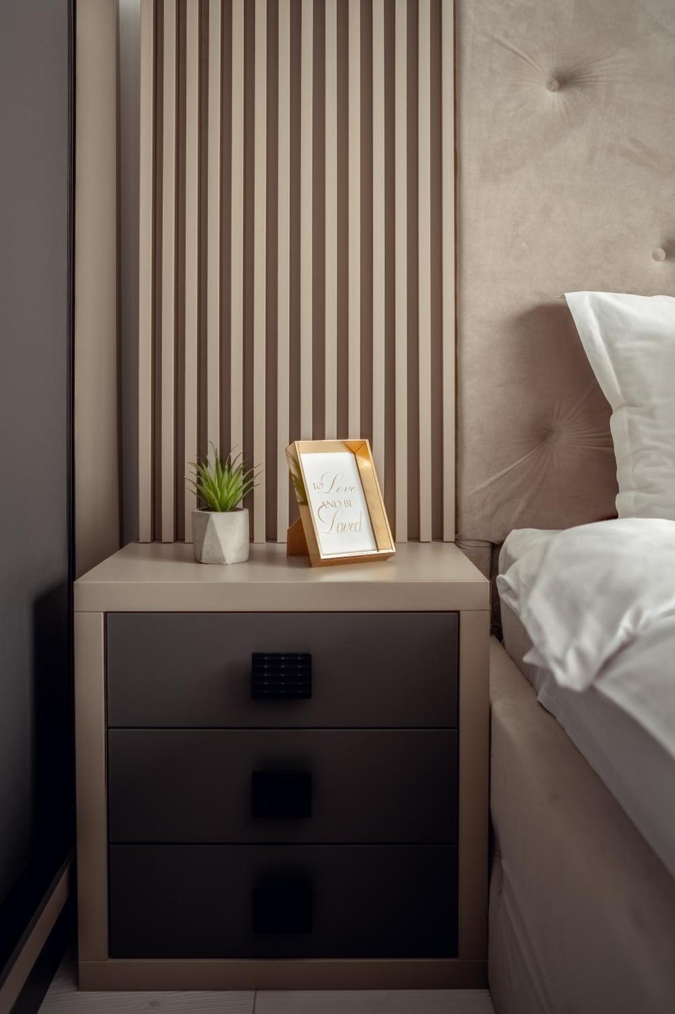 Cozy Aparthotel - Ultracentral Luxury Apartments ยาช ภายนอก รูปภาพ